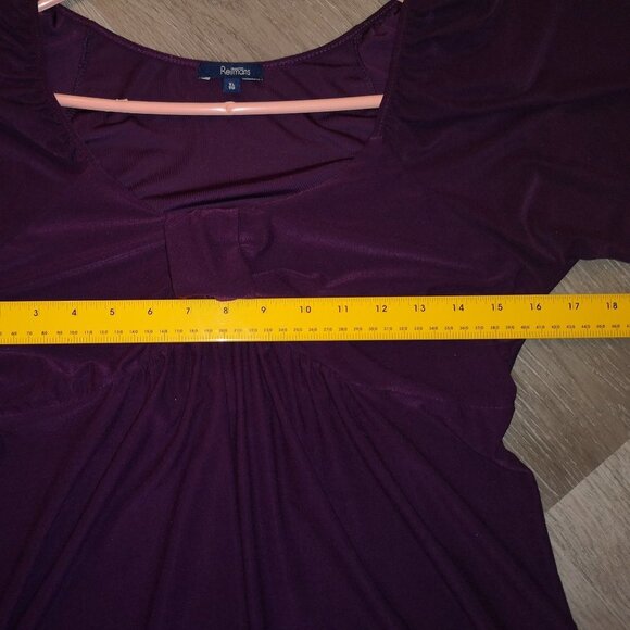 Reitmans 3/4 Length Sleeve Round Neck Purple Tunic - Picture 6 of 6